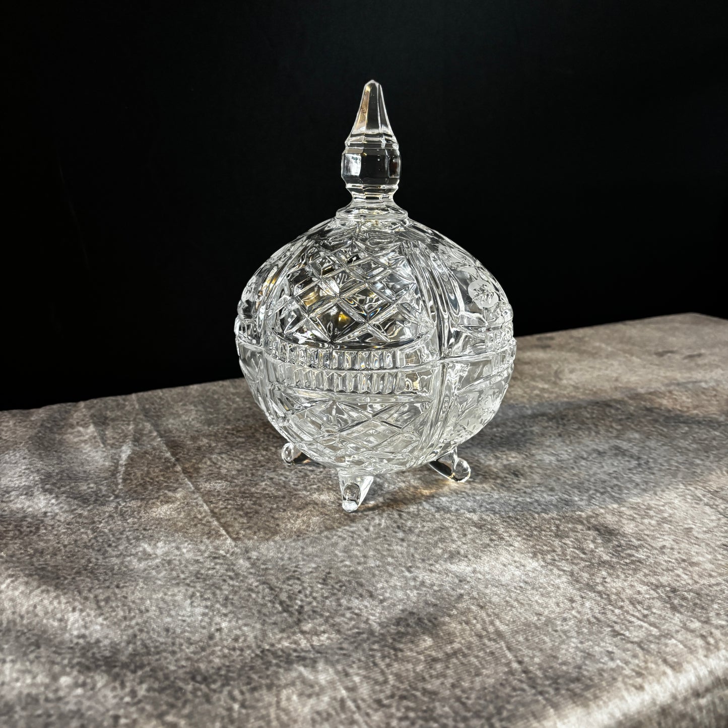 Vintage 50s crystal CANDY DISH
