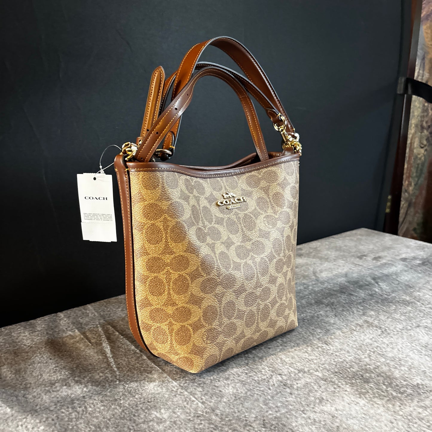 NWT Coach City Bucket Bag In Signature Canvas/In Double Face Leather CT800